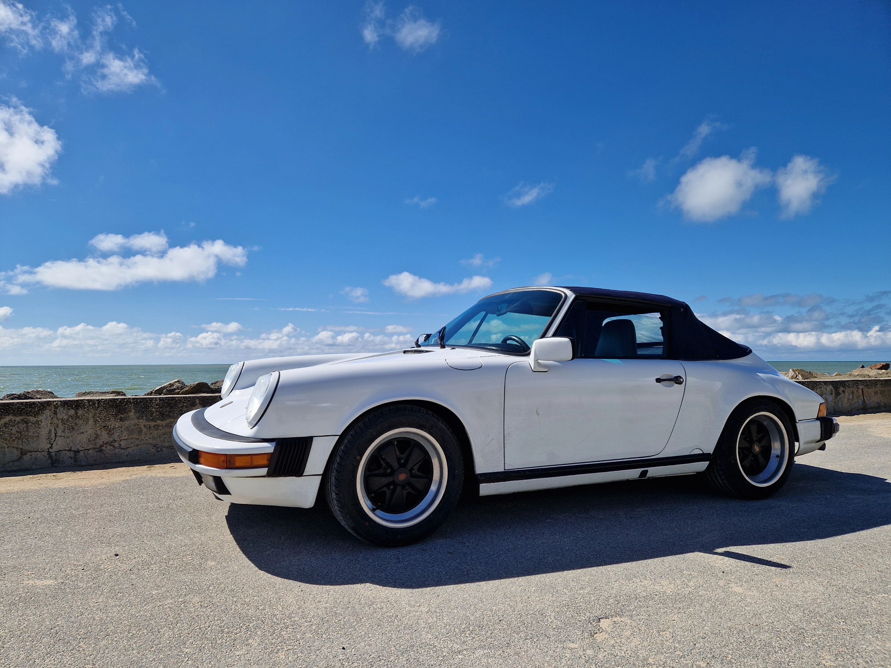 PORSCHE