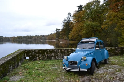 location CITROEN 2CV 6 Club à Lagarde-Marc-la-Tour