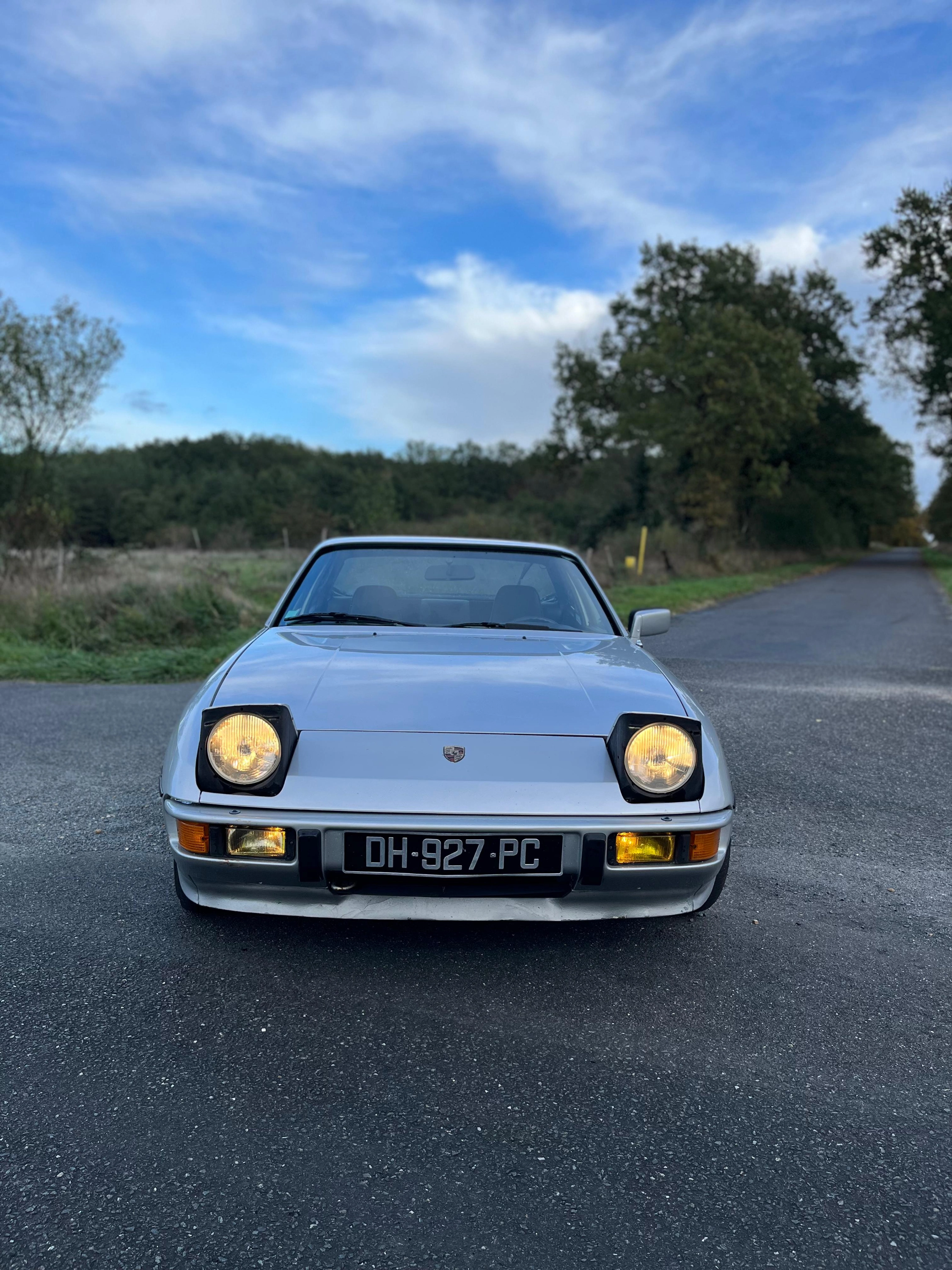 PORSCHE