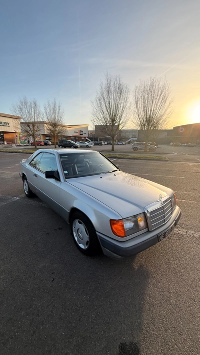 MERCEDES C124 230CE