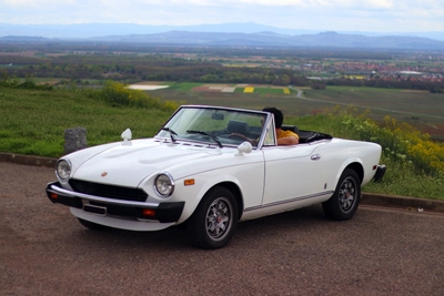 FIAT Spider 124 2000 CS2