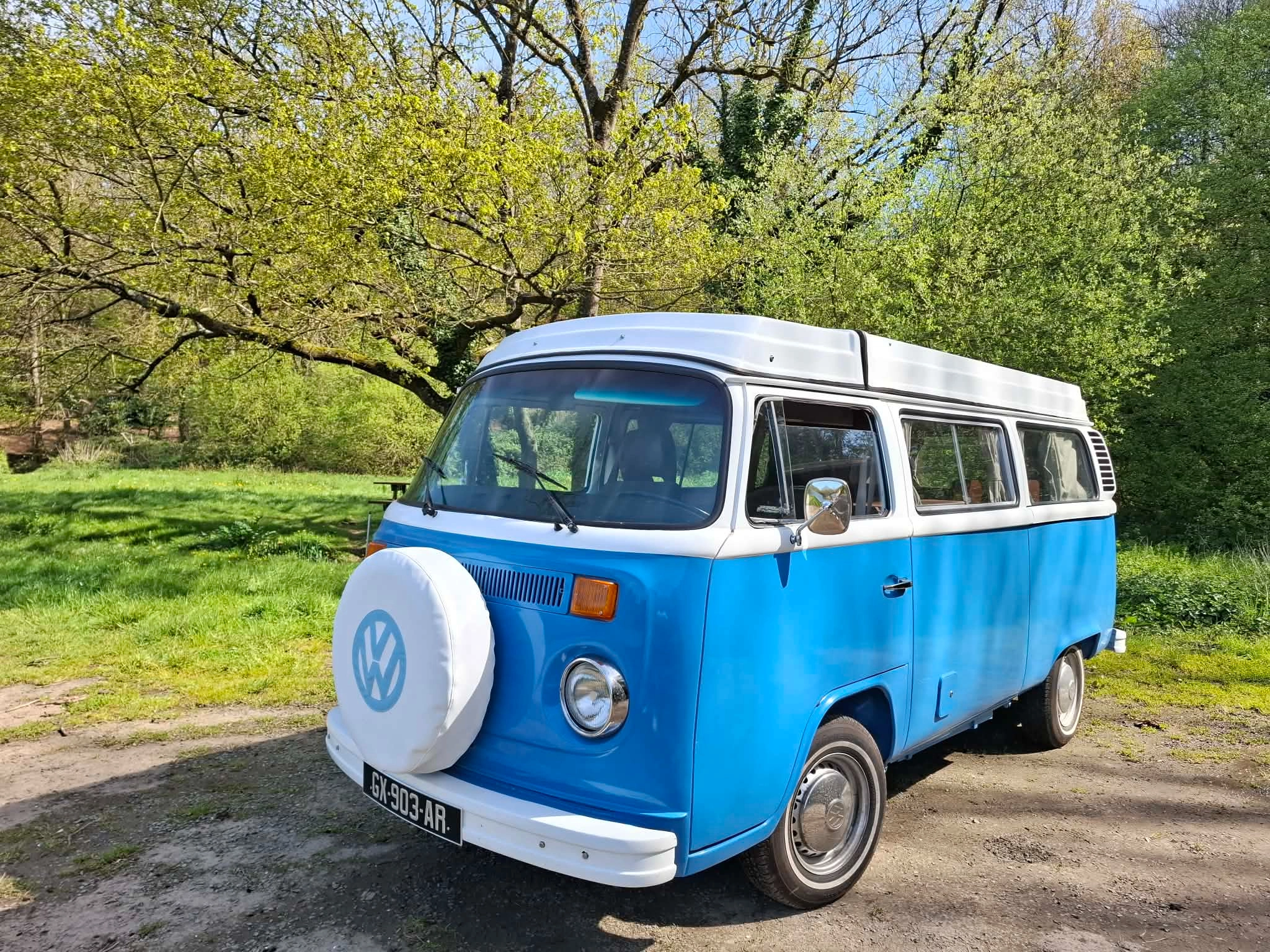 VOLKSWAGEN