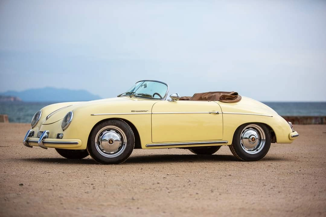 PORSCHE