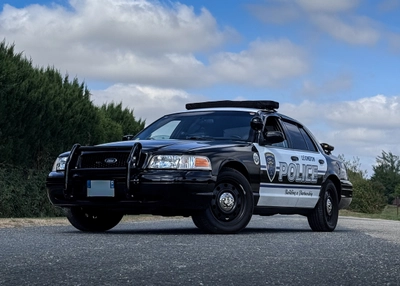 FORD Crown Victoria Police Interceptor