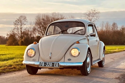 location VOLKSWAGEN Beetle à Paris