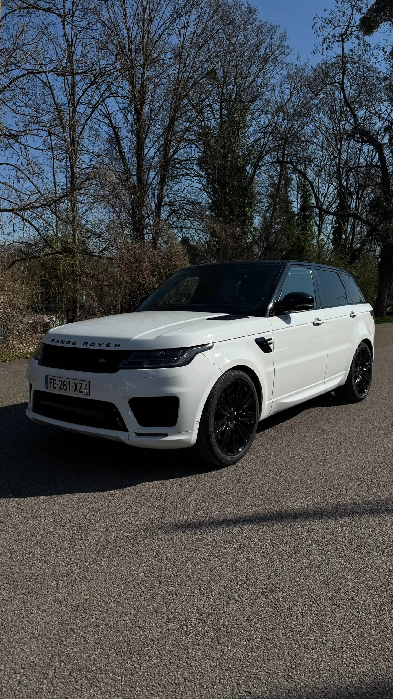LAND ROVER