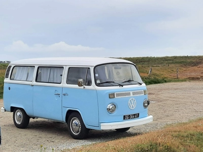 VOLKSWAGEN Combi t2