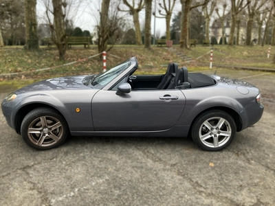 MAZDA MX5