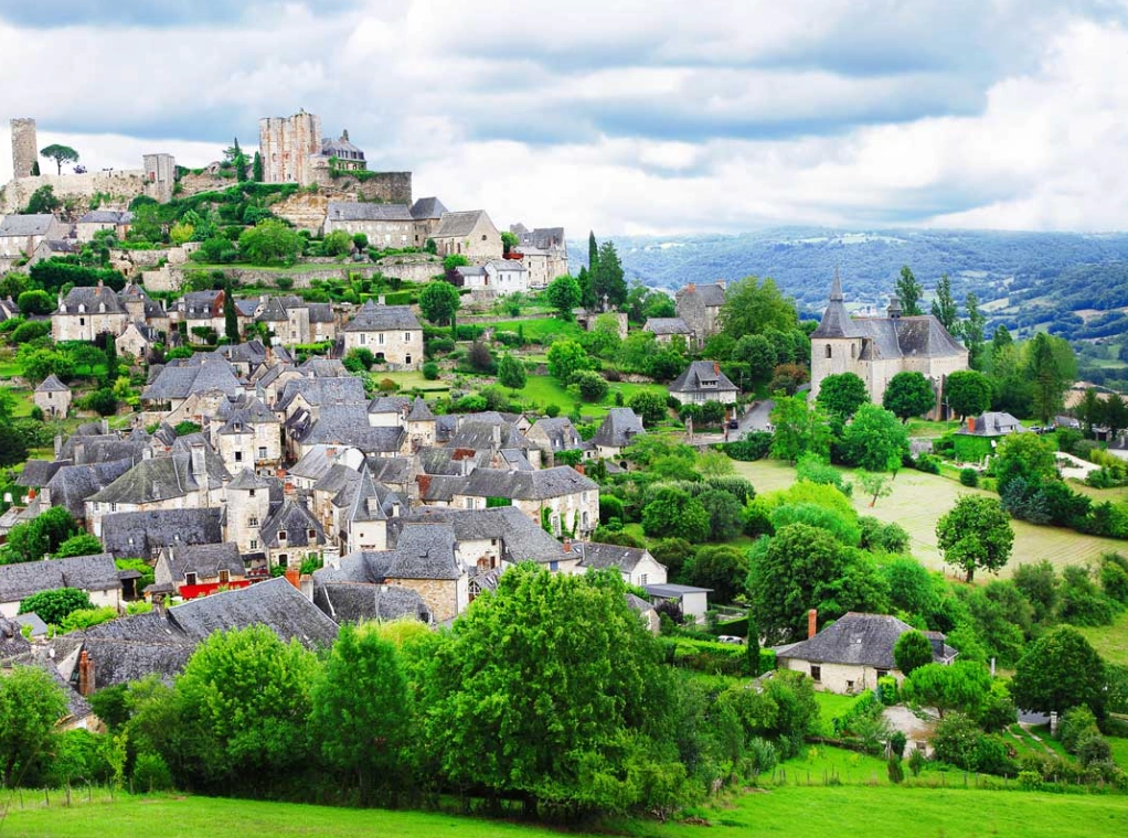 Location voiture ancienne Brive-la-Gaillarde