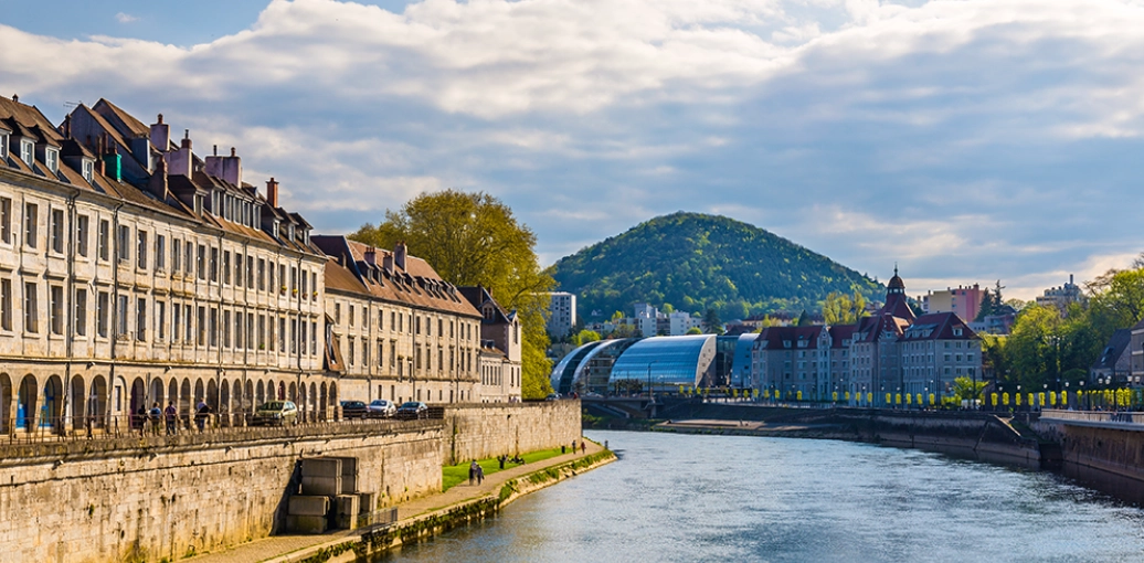 Location voiture ancienne Besançon
