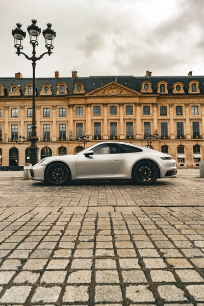 PORSCHE 911 Carrera 992