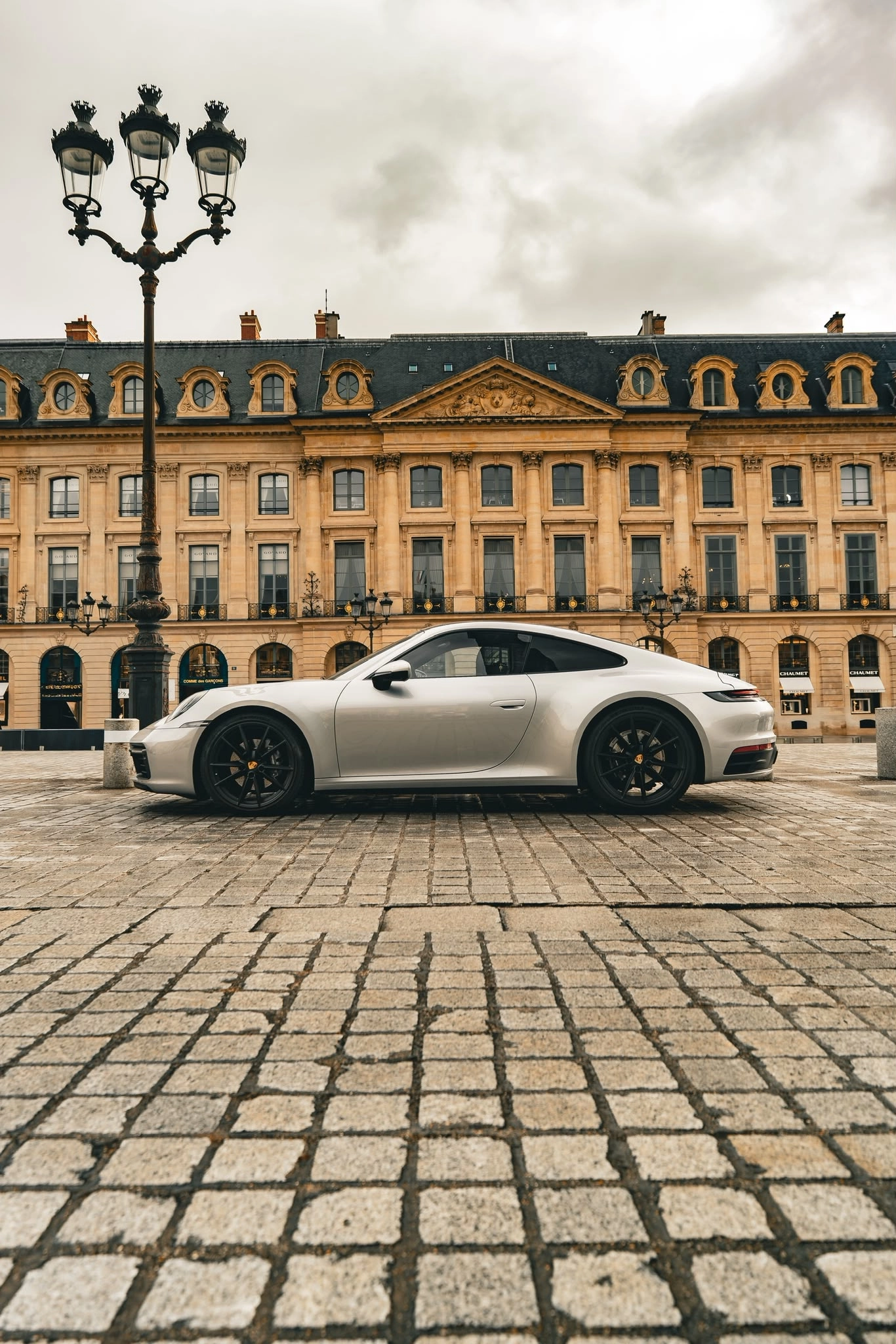 PORSCHE