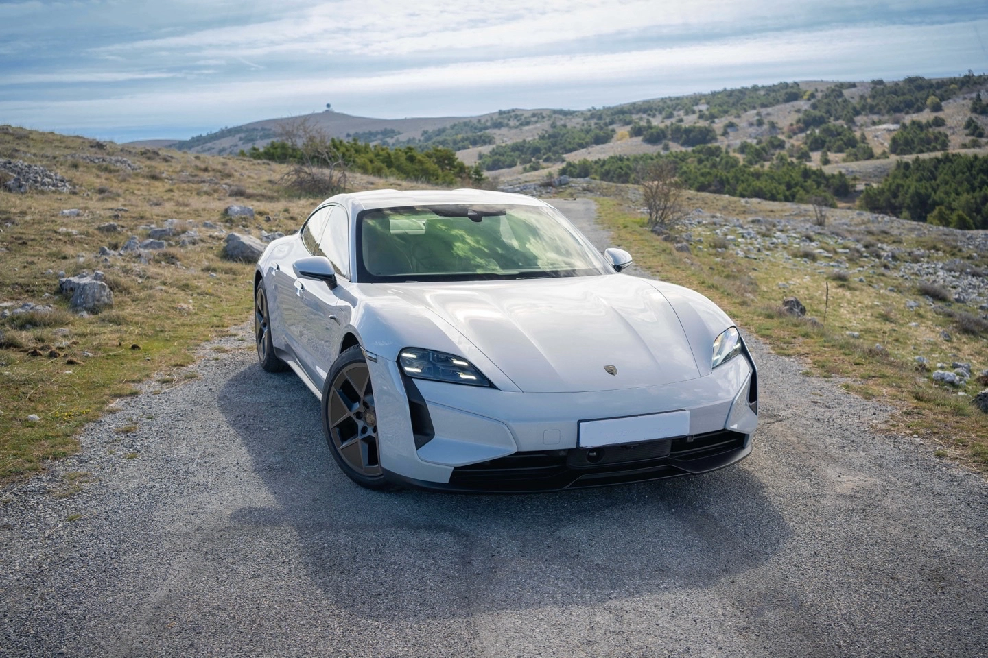 PORSCHE