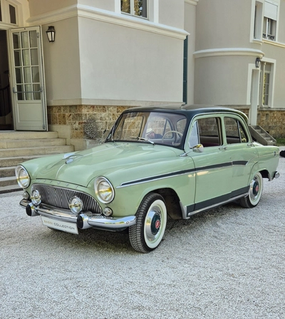 location SIMCA P60 à Fontenay-sous-Bois